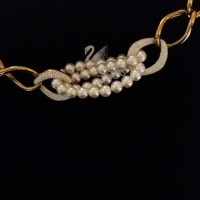 Swarovski Halskette mit Perlen