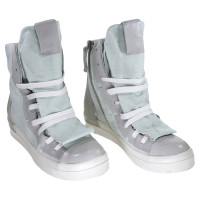 Cinzia Araia Sneakers aus Canvas in Grau