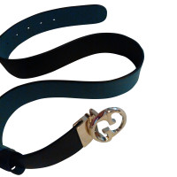 Gucci reversible belt with gold clasp