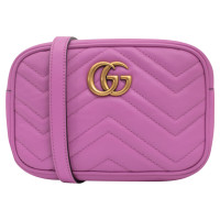 Gucci GG Marmont Camera Bag Mini 18cm aus Leder in Rosa / Pink