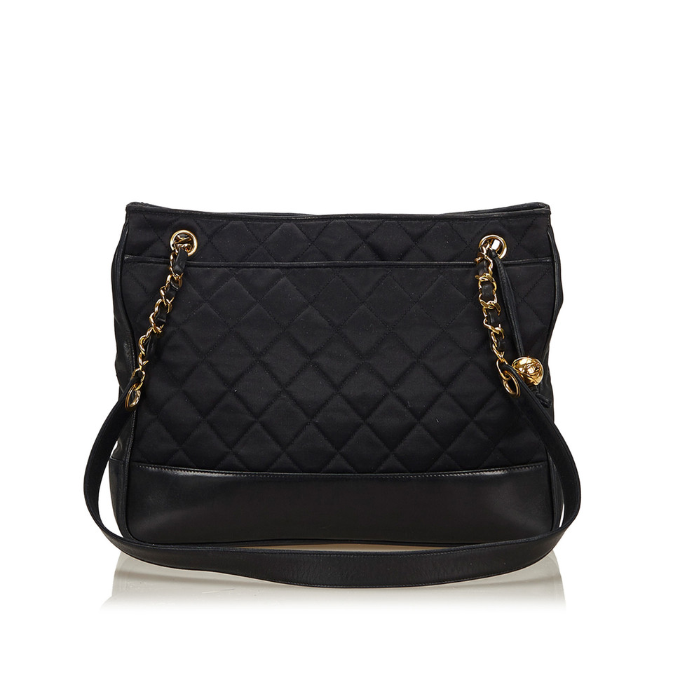 Chanel Schultertasche