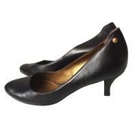 Bally pumps leather