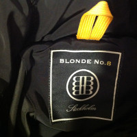 Blonde No8 parka matelassée en noir