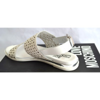 Moschino Love Leren sandalen in wit