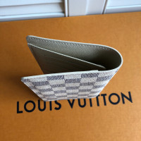 Louis Vuitton Reisepassetui da Damier Azur Canvas