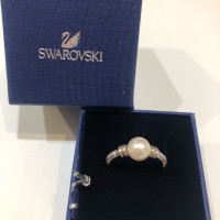Swarovski anneau de couleur argent avec perle