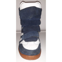 Isabel Marant Sneakers in Blauw / Wit