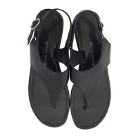 Bruuns Bazaar sandali in pelle nera