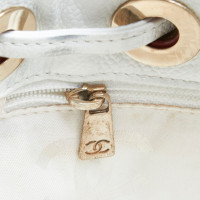 Chanel Schultertasche mit Logo-Stickerei