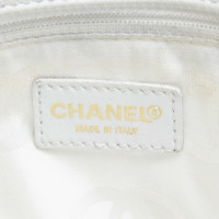 Chanel Schultertasche mit Logo-Stickerei