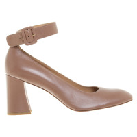 Stuart Weitzman Pumps/Peeptoes aus Leder in Nude