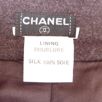 Chanel gonna a pieghe con logo del pulsante