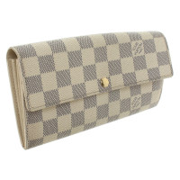 Louis Vuitton Wallet made of canvas