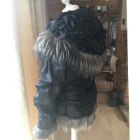 Moncler  Giacca trapuntata in nero