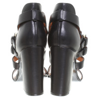 Givenchy Sandale de sangle en noir
