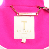 Ted Baker Jacke/Mantel in Rosa / Pink