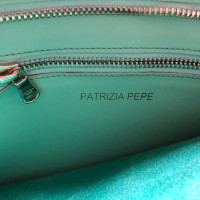 Patrizia Pepe clutch in verde menta