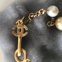 Chanel Pearl necklace with logo pendant