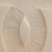 Chanel Clip oorbellen in wit