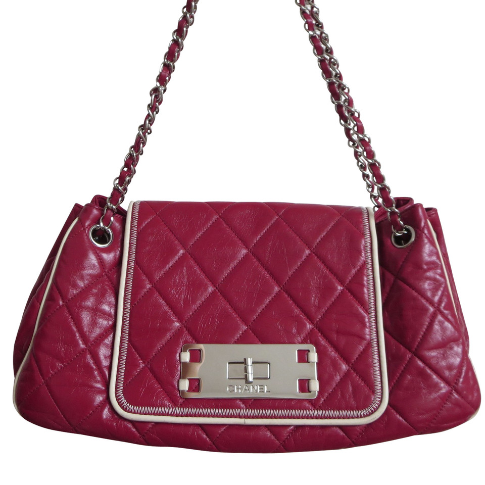 Chanel Accordion East West Flap Bag Leer in Rood