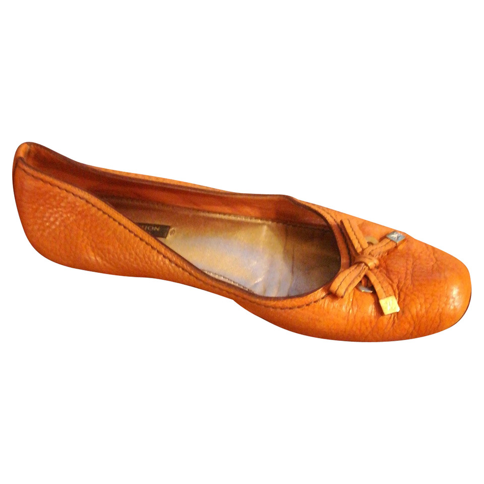 Louis Vuitton Slippers/Ballerina's Leer in Oranje