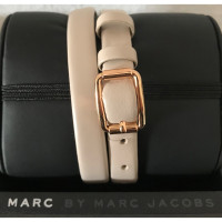 Marc Jacobs guardare