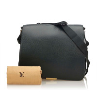 Louis Vuitton "Viktor Taiga Leder"