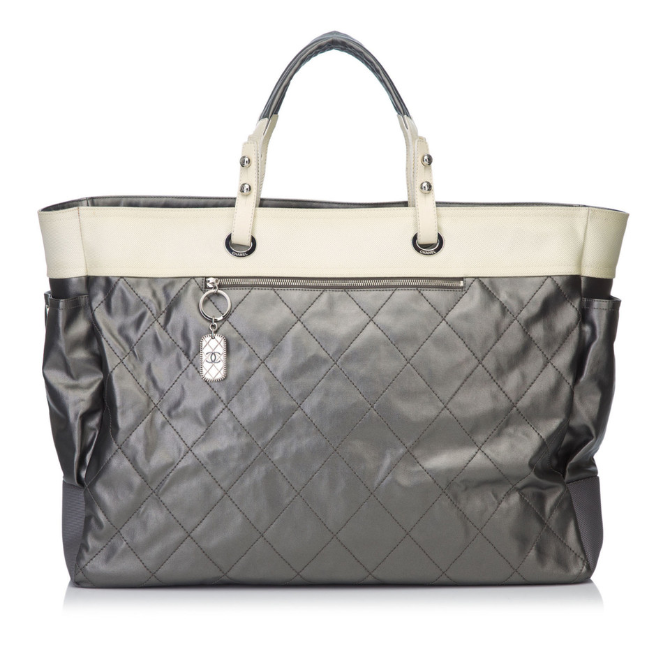 Chanel &quot;Paris Biarritz GM Tote Bag&quot; - Buy Second hand Chanel &quot;Paris Biarritz GM Tote Bag&quot; for € ...