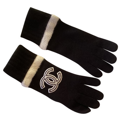 Chanel Gloves Cashmere in Black