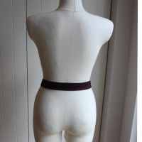 Escada Ceinture avec boucle en or