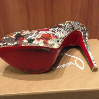 Christian Louboutin pumps en cuir de python