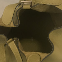Hermès Picotin Lock MM aus Leder in Grün
