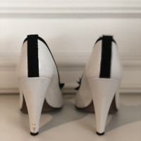 Marc By Marc Jacobs Peep-dita dei piedi in bianco e nero