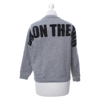 Closed Knitted pullover in grey