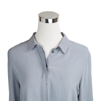 Filippa K Zijden blouse in grijs