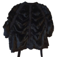Marni Jacke/Mantel aus Pelz in Schwarz