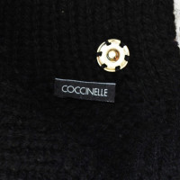 Coccinelle Poncho realizzato in lana nera