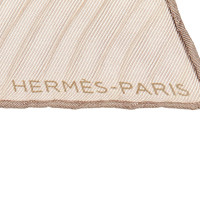 Hermès Plissiertes Seidentuch