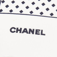 Chanel Foulard en soie à pois