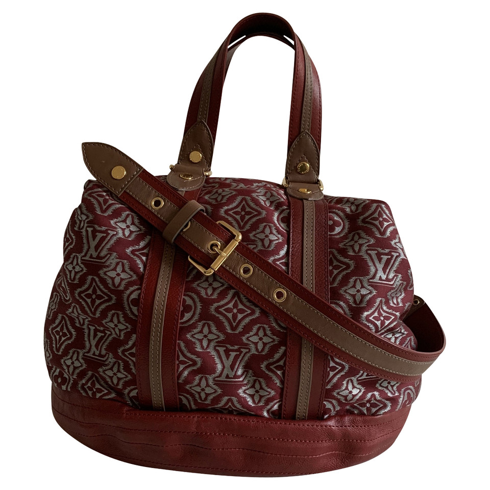 Louis Vuitton Aviator Bag Canvas in Bordeaux