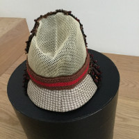 Prada Cappello