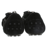 Tod's Slipper/Ballerinas aus Wildleder in Schwarz