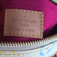 Louis Vuitton Speedy 25 Suède in Wit