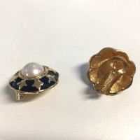 Burberry Orecchini a clip con perle