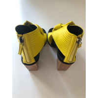 Christian Wijnants Sandals Leather in Yellow