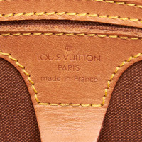 Louis Vuitton Monogramme Ellipse MM