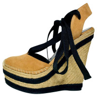 Gucci Wedges Suede in Ochre