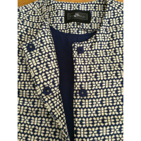 Style Butler Jacket with pattern