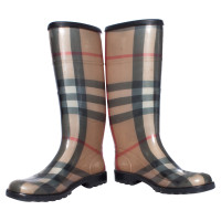 Burberry Boots in Brown
