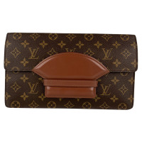 Louis Vuitton Chaillot Clutch Canvas in Bruin